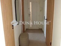 Eladó panellakás, Szegeden 78.5 M Ft, 3 szobás