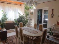 Eladó családi ház, Balatonföldváron 114.9 M Ft, 6 szobás