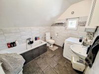 Eladó családi ház, Monoron 149 M Ft, 8 szobás