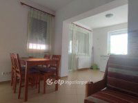 Eladó családi ház, Hajdúszoboszlón 175 M Ft, 5+3 szobás