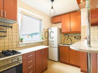 Eladó panellakás, III. kerületben 77.999 M Ft, 3 szobás