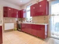 Eladó téglalakás, XII. kerületben 148.9 M Ft, 3 szobás