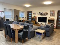 Eladó családi ház, Délegyházán 129 M Ft, 4 szobás