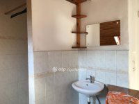 Eladó ipari ingatlan, Komlón 65.96 M Ft / költözzbe.hu