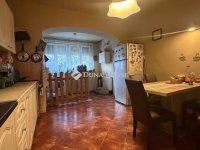 Eladó családi ház, Szombathelyen 85.9 M Ft, 5 szobás