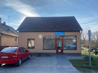 Eladó iroda, Szakmáron, Árpád utcában 12.19 M Ft