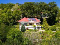 Eladó családi ház, Piliscsabán 265 M Ft, 5 szobás