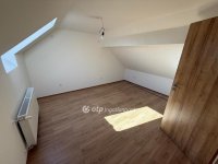 Eladó téglalakás, Gyöngyösön 115 M Ft, 3+1 szobás