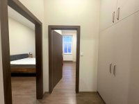 Kiadó téglalakás, albérlet, Szegeden 280 E Ft / hó, 3 szobás