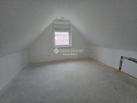 Eladó családi ház, Aranyosgadányban 98 M Ft, 7 szobás