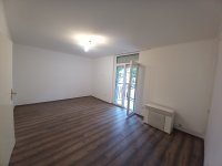 Kiadó téglalakás, albérlet, Pécsett, Bihari János utcában