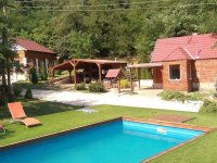 Eladó hotel, Bakonyszentlászlón 140 M Ft, 5 szobás