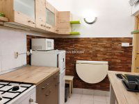 Eladó téglalakás, VIII. kerületben, Bérkocsis utcában