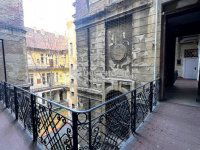 Eladó téglalakás, VI. kerületben 129 M Ft, 4 szobás