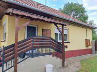 Eladó családi ház, Szolnokon 43 M Ft, 2+1 szobás