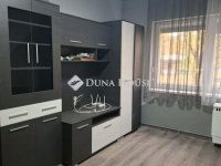 Eladó téglalakás, Szekszárdon 45.5 M Ft, 2 szobás