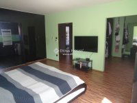 Eladó ikerház, Székesfehérvárott 119.5 M Ft, 4 szobás