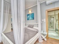 Eladó családi ház, Törökbálinton 365 M Ft, 9 szobás