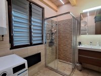 Eladó családi ház, Csemőn 79.8 M Ft, 2 szobás