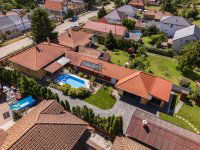 Eladó családi ház, Dunaharasztin 167.9 M Ft, 5 szobás