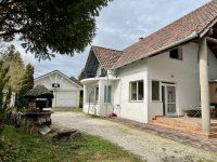 Eladó családi ház, Balatonlelleén 89.9 M Ft, 6 szobás