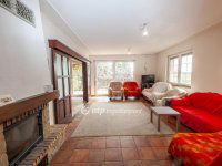 Eladó családi ház, Csömörön 299 M Ft, 4+1 szobás