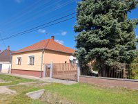 Eladó családi ház, Bősárkányon 80 M Ft, 3 szobás