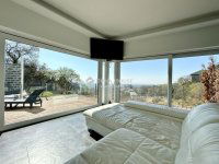 Eladó családi ház, Pécsett 349 M Ft, 5 szobás