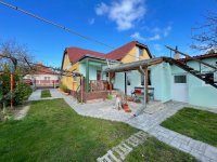 Eladó családi ház, Veszprémben 79.9 M Ft, 3 szobás
