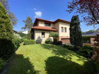 Eladó családi ház, Tatán 217 M Ft, 3+2 szobás