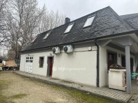 Eladó családi ház, Siófokon 135 M Ft, 5 szobás