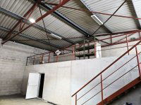 Kiadó ipari ingatlan, Pécsett 175 E Ft / hó