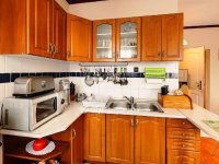 Eladó családi ház, Érden 89.9 M Ft, 7 szobás