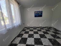 Eladó családi ház, Sülysápon 59.9 M Ft, 5 szobás