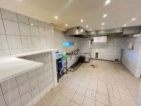 Eladó üzlethelyiség