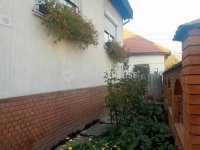 Eladó családi ház, Taksonyon 125 M Ft, 6 szobás