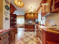 Eladó családi ház, Nyíregyházán 95 M Ft, 3+1 szobás