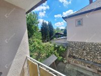 Eladó családi ház, Ajkán 68 M Ft, 4 szobás