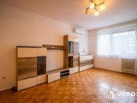 Eladó téglalakás, Székesfehérvárott 66.5 M Ft, 3 szobás