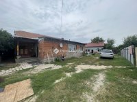 Eladó családi ház, Pilisen 24 M Ft, 4 szobás