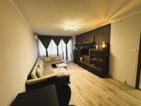 Eladó panellakás, Százhalombattán 59.9 M Ft, 2 szobás