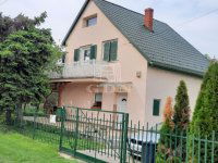 Eladó családi ház, Velencén 98 M Ft, 4 szobás