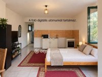 Eladó családi ház, Dunaújvárosban 45 M Ft, 1 szobás