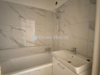 Eladó panellakás, Pécsett 49.9 M Ft, 2 szobás