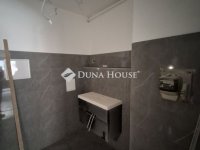 Eladó üzlethelyiség, XIII. kerületben 14 M Ft, 1 szobás