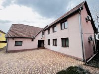 Eladó családi ház, Szilvásváradon 158 M Ft, 10 szobás