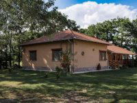 Eladó családi ház, Kocséren 150 M Ft, 3 szobás