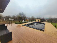 Eladó családi ház, Kerepesen 210 M Ft, 4 szobás