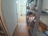 Eladó üzlethelyiség, Kisújszálláson 15.5 M Ft