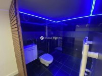 Eladó téglalakás, VI. kerületben 65.9 M Ft, 1 szobás